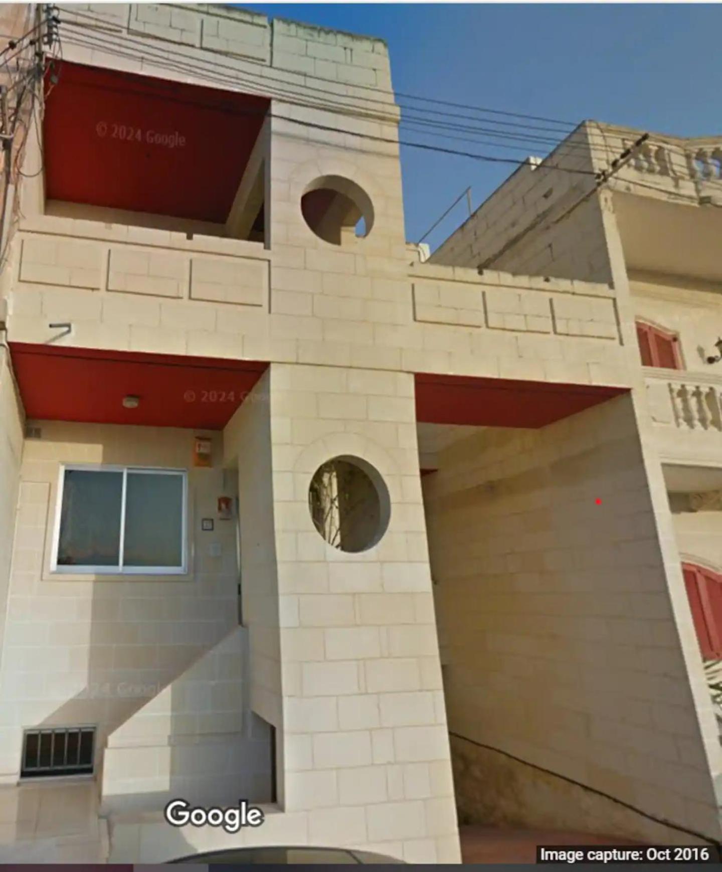 Luqa Premium Rooms Екстериор снимка
